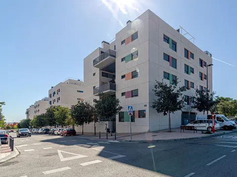 Piso en calle de Lina Odena
