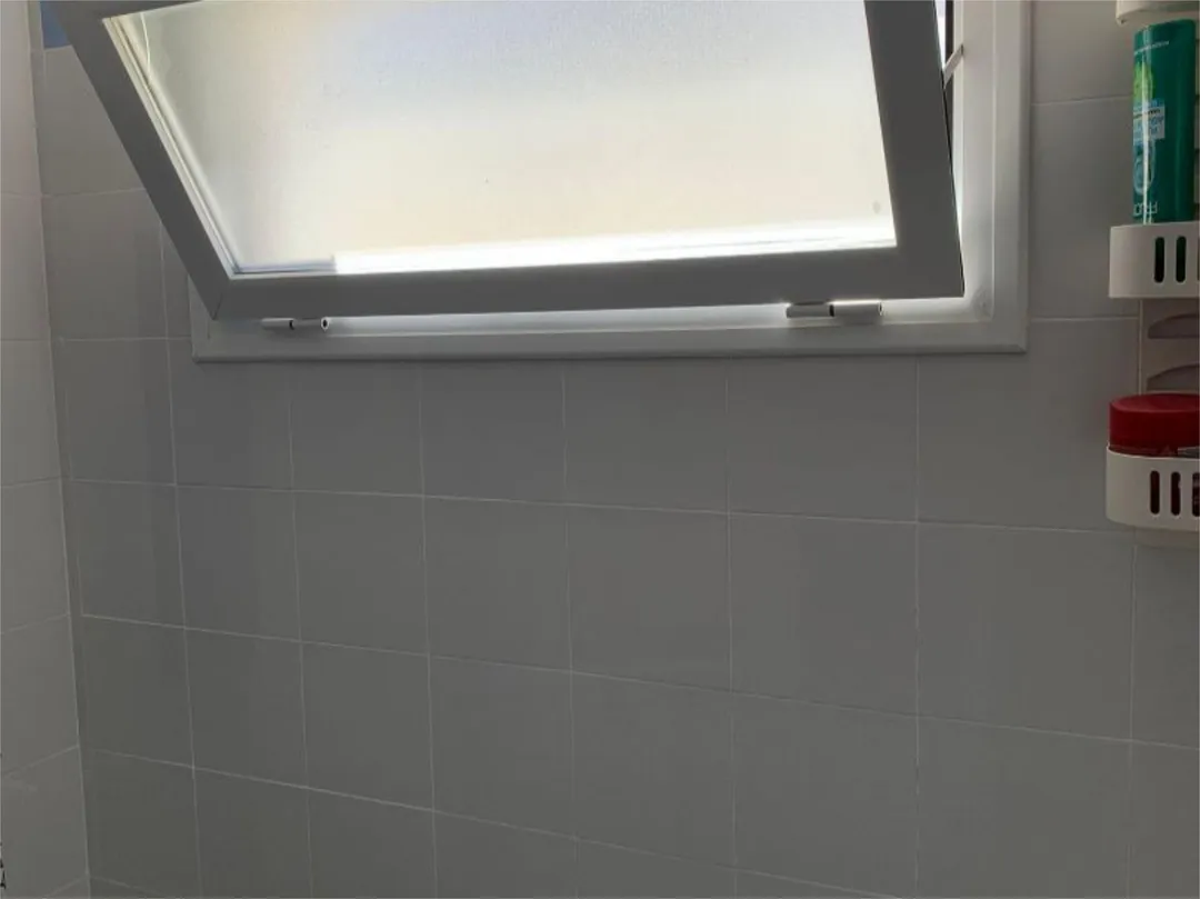 Casa adosada en  Calle de la Hijuela 19 - Foto 32