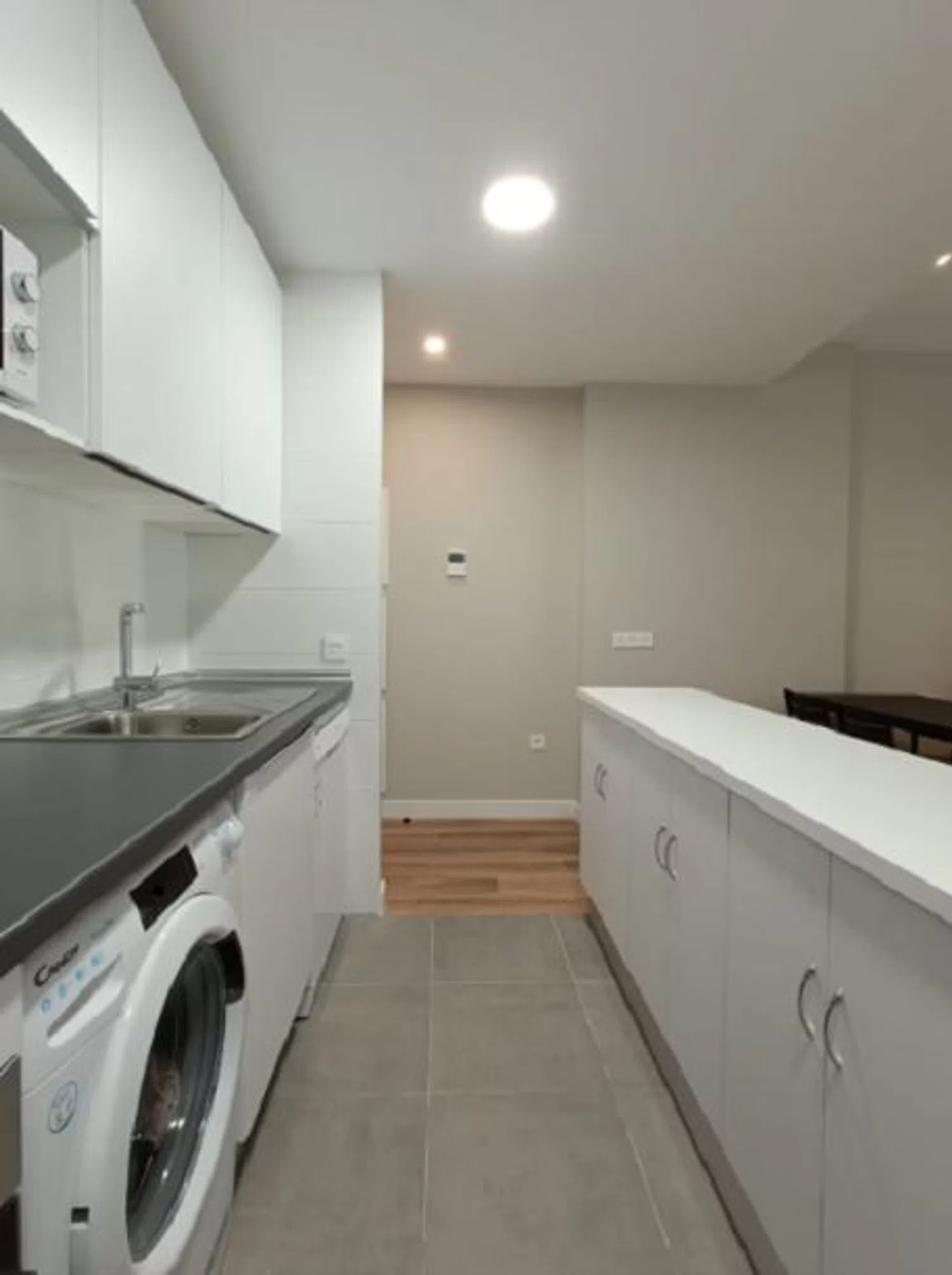 Piso en Av. Ricardo Soriano, 9 - Foto 3