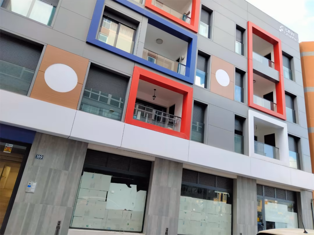 Piso en  Calle la Naval 189