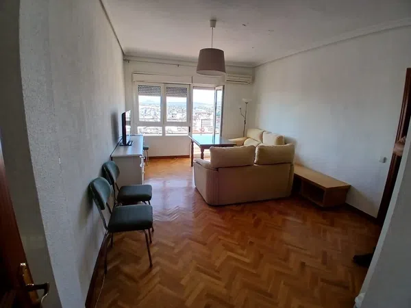 Piso en calle Almendralejo, 47 - Foto 1