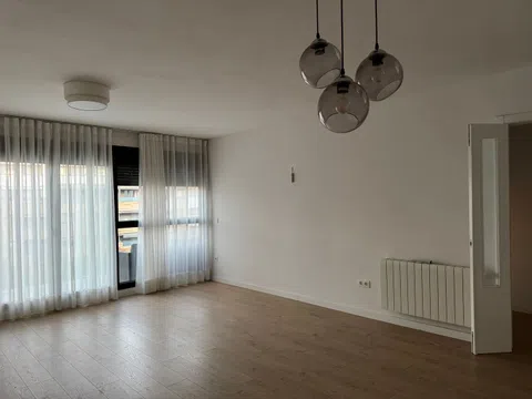 Piso en avenida Cañito Bazán, 1