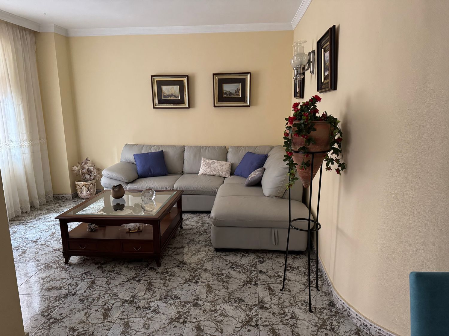 Piso en calle Cronista Benítez Inglott, 18 - Foto 2