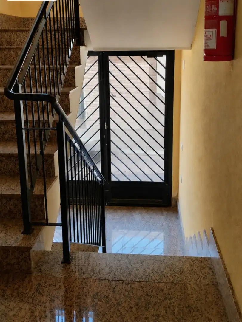Piso en  Calle Caridad 14 - Foto 2