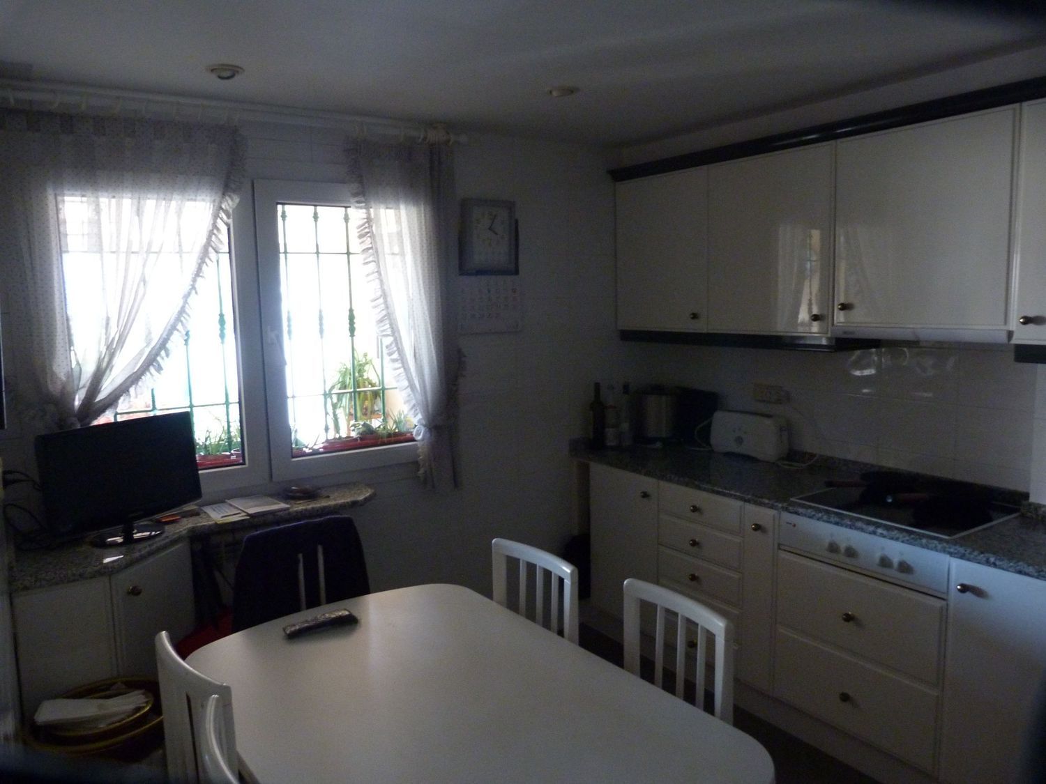 Chalet adosado en calle Amadeo Vives, 61 - Foto 6