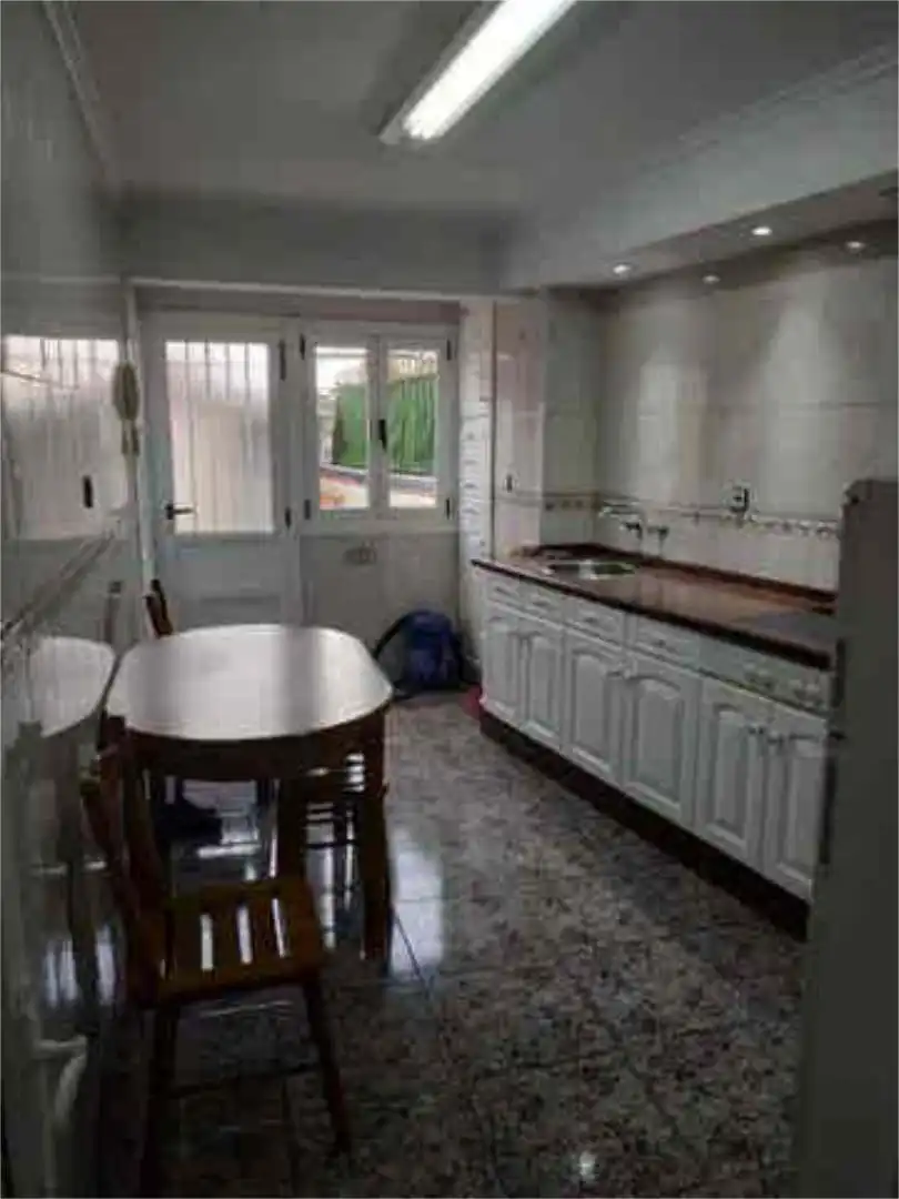 Piso en Pumarín - Foto 3