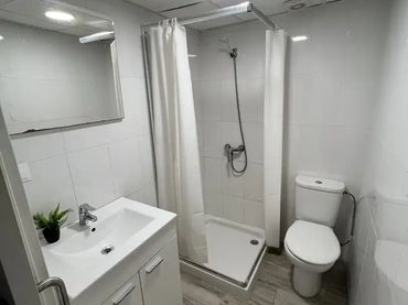Piso en  Calle Rodrigo Vivas Miras 47 - Foto 5