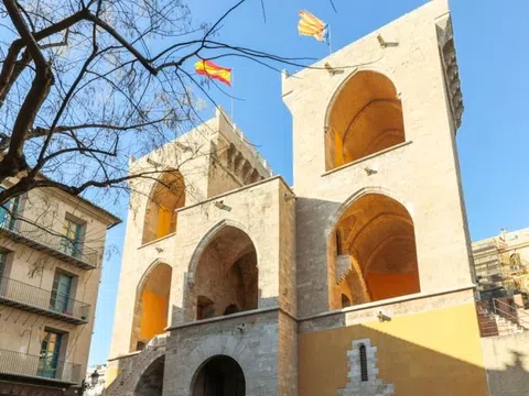 Piso en calle dels aladrers, 10