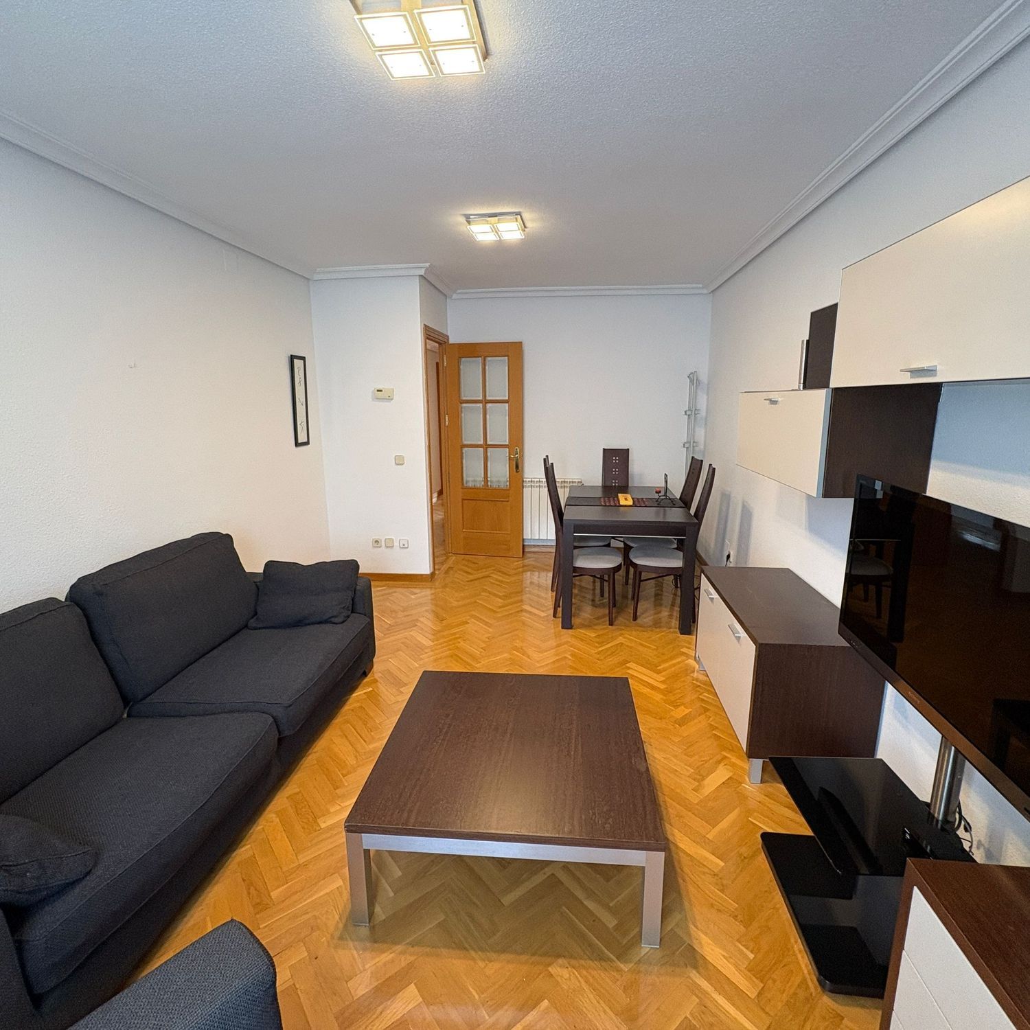 Piso en calle del Mar de Aral, 8 - Foto 2