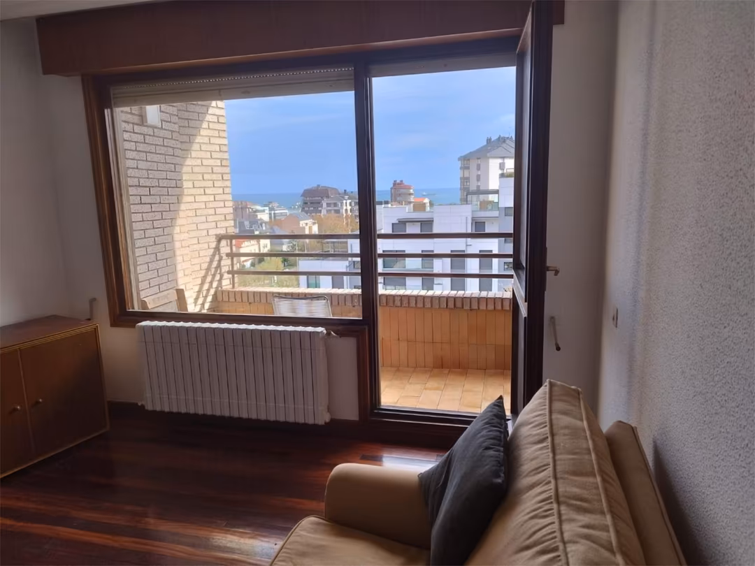 Apartamento en  Avenida de los Castros 33 - Foto 5