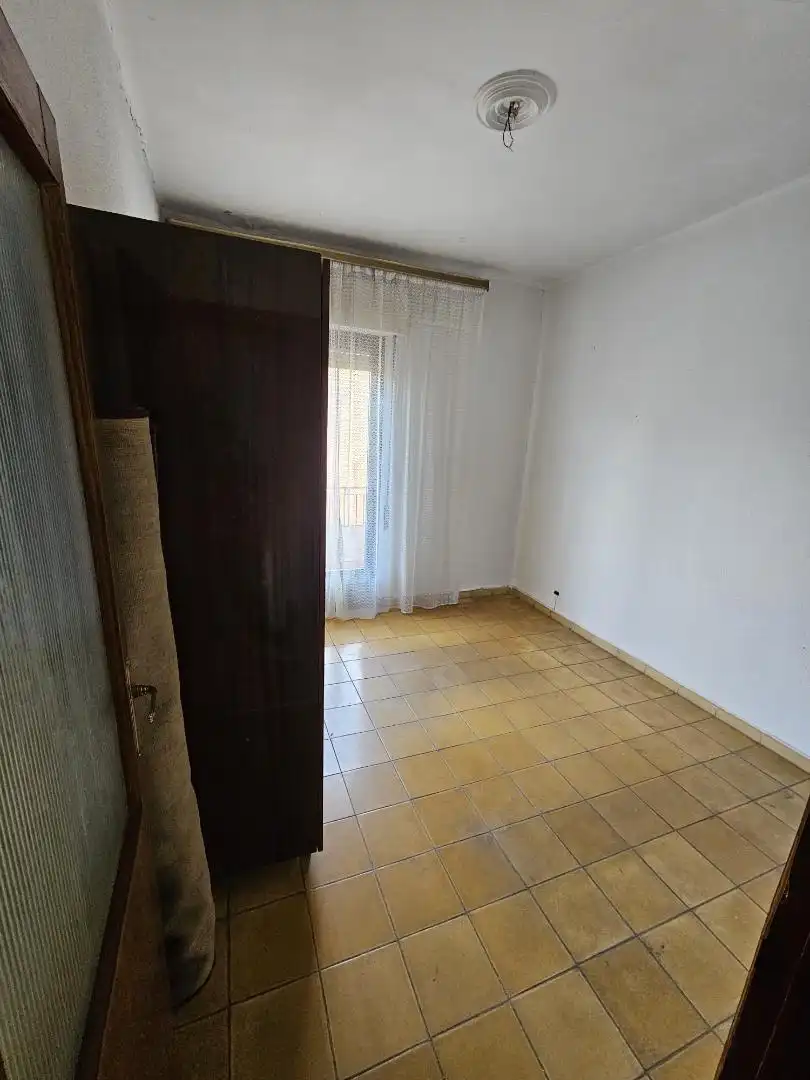Piso en  Calle Ángel del Alcázar 8 - Foto 8