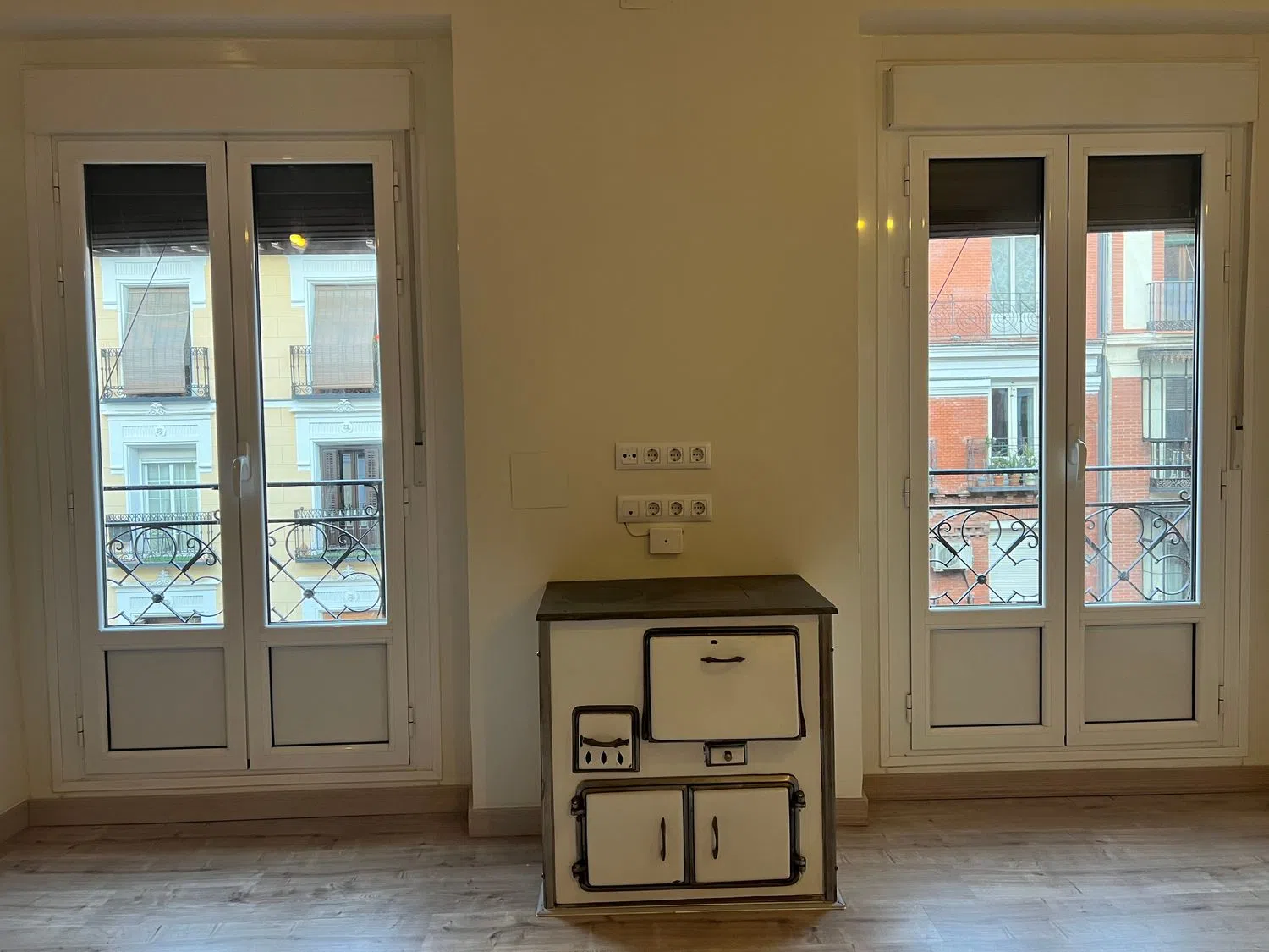 Piso en calle de Valencia, 20