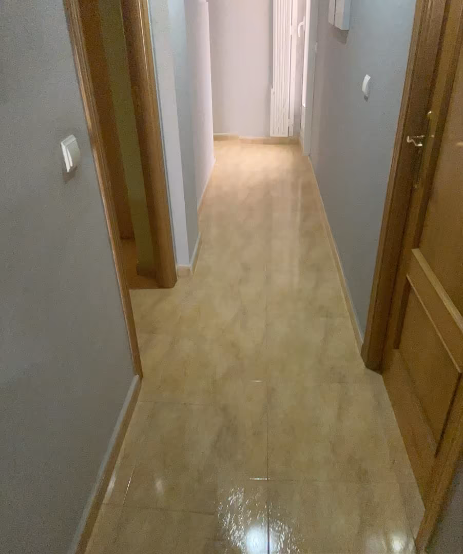 Piso en  Carrer Angela Lloret Camarasa 2 - Foto 18