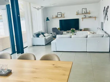Chalet en  Carrer de la Camamilla 18 - Foto 6