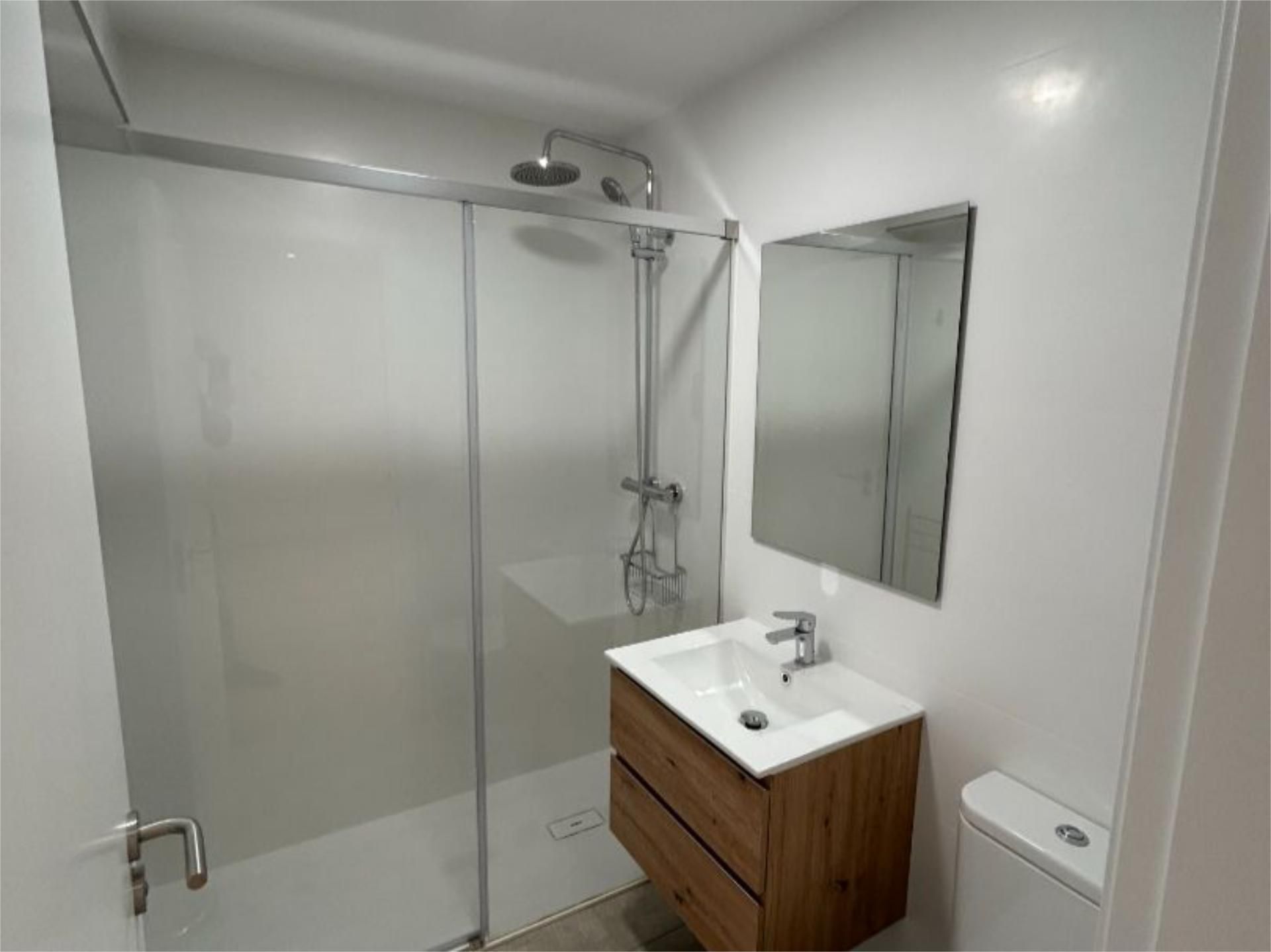 Piso en  Rúa de Ramón Cabanillas 8 - Foto 15