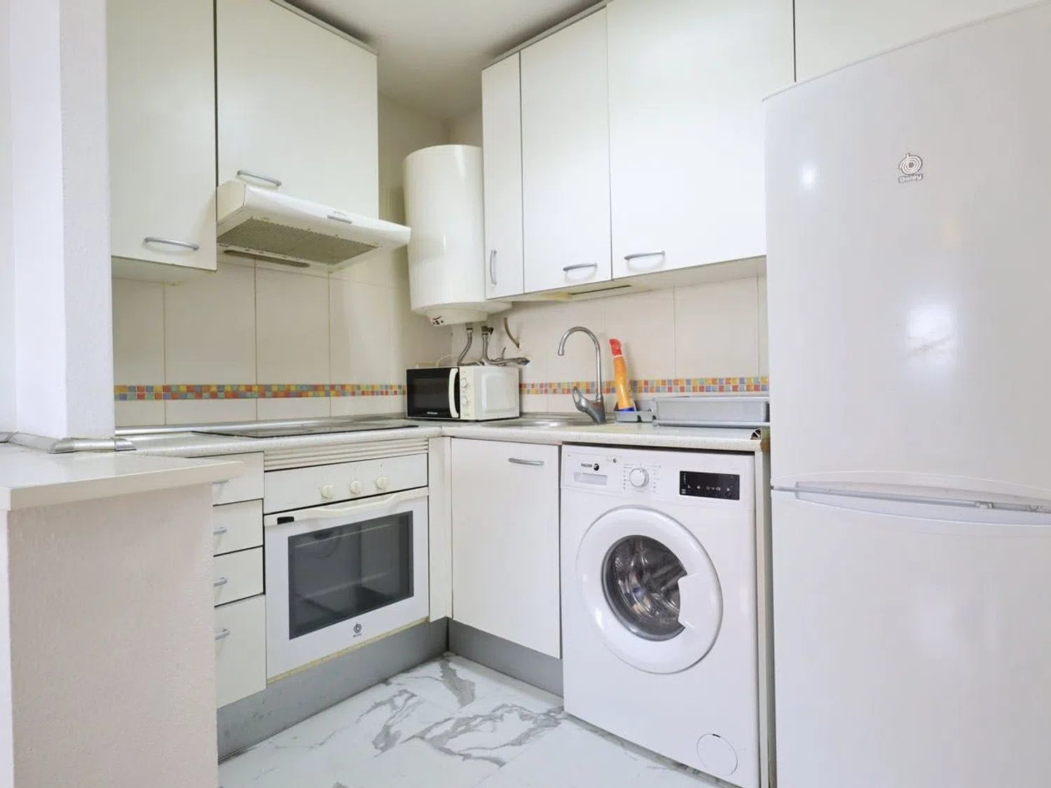 Piso en calle del Consell de Cent, 121 - Foto 4