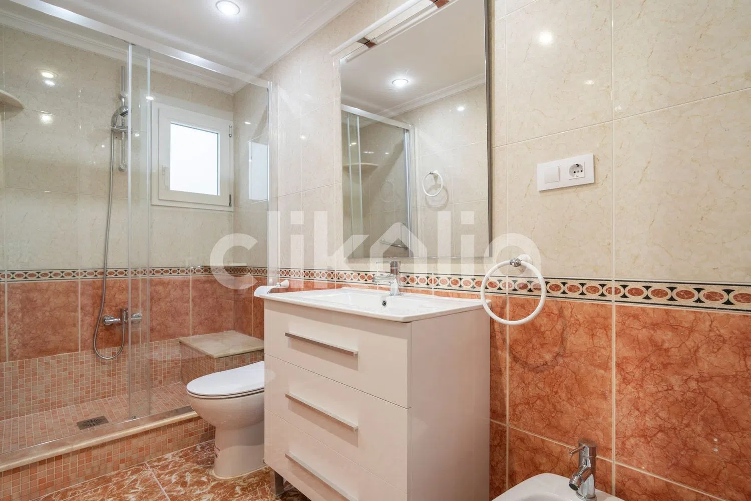 Piso en calle de Sant Joan Bosco - Foto 16