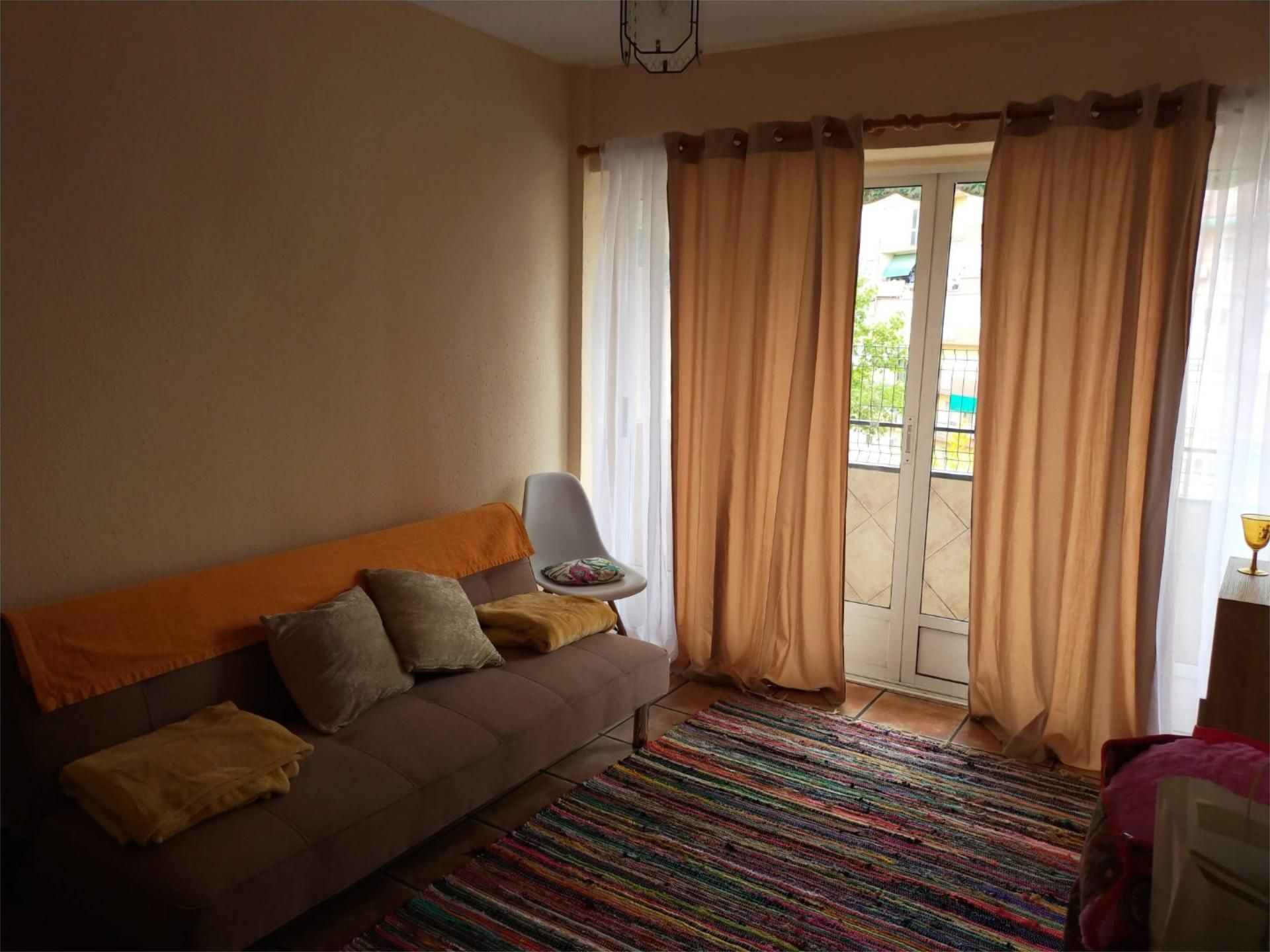 Piso en  Calle Fiscal Miguel Gutiérrez Carbonell 7 - Foto 1