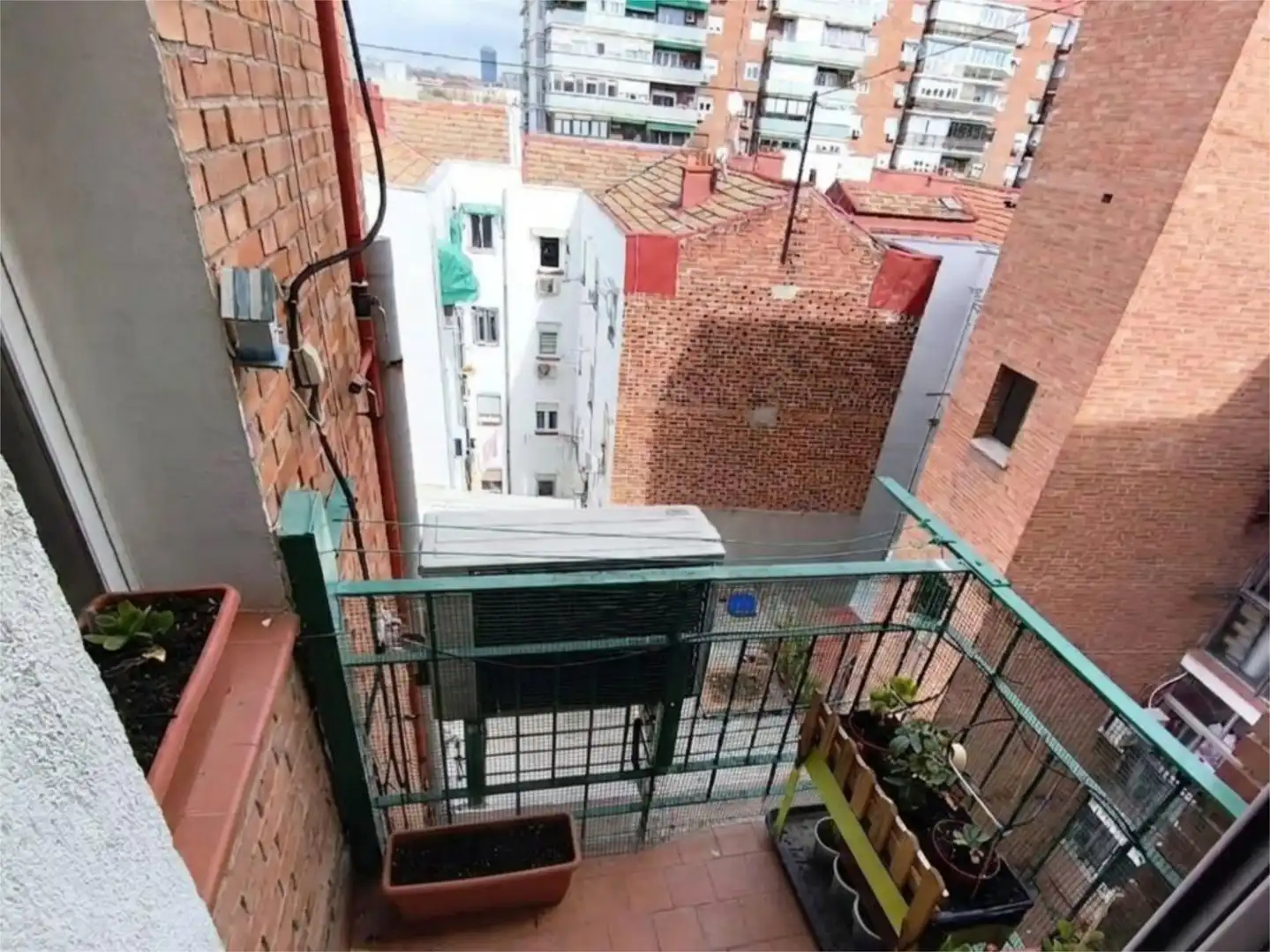 Piso en  Calle de Hermenegildo Bielsa 11 - Foto 17