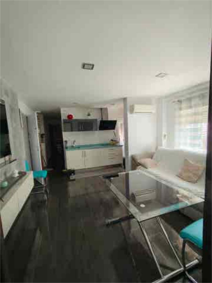 Piso en Las Delicias