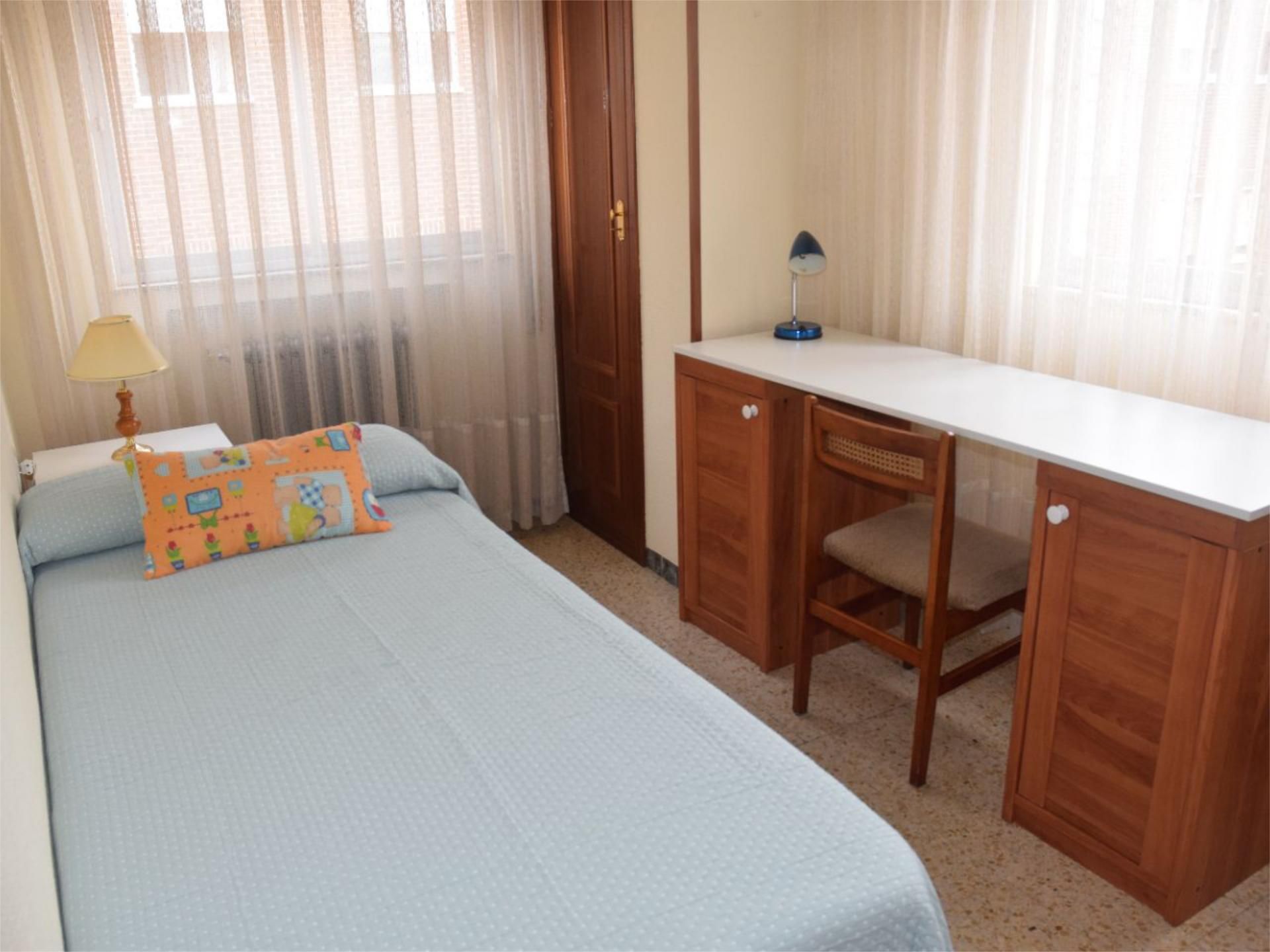 Piso en  Carretera de Ledesma 102