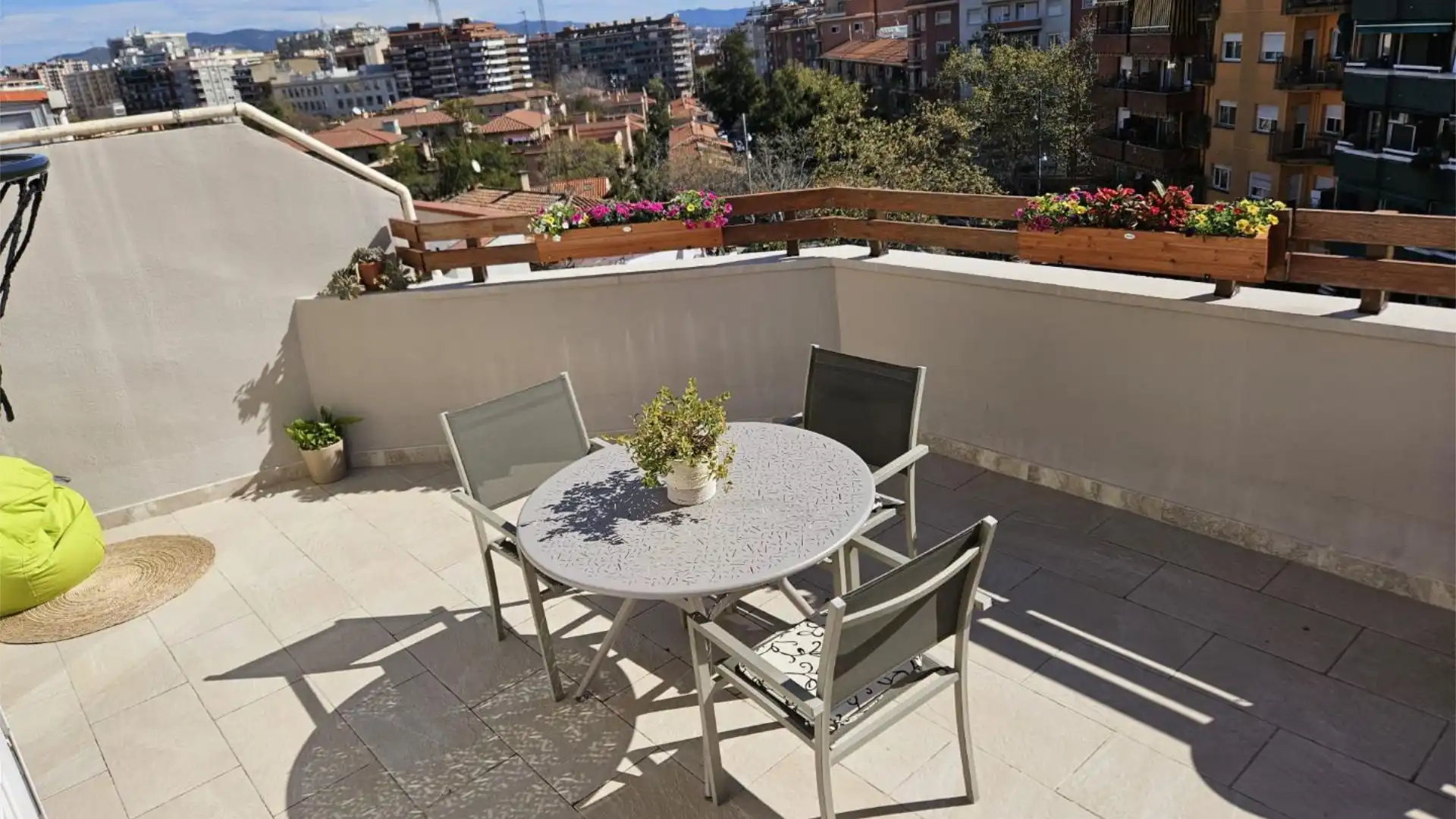 Ático en  Carrer de Concepción Arenal 1 - Foto 2