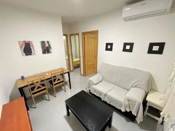 Piso en avenida de la Ciudad de Barcelona, 57