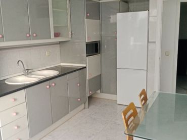 Piso en  Avinguda de Manuel de Falla 5 - Foto 9