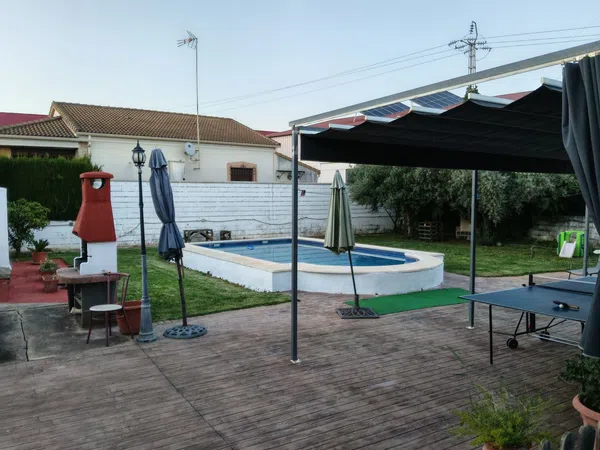 Casa o chalet independiente en Avenida las Quemadas, 10 - Foto 5