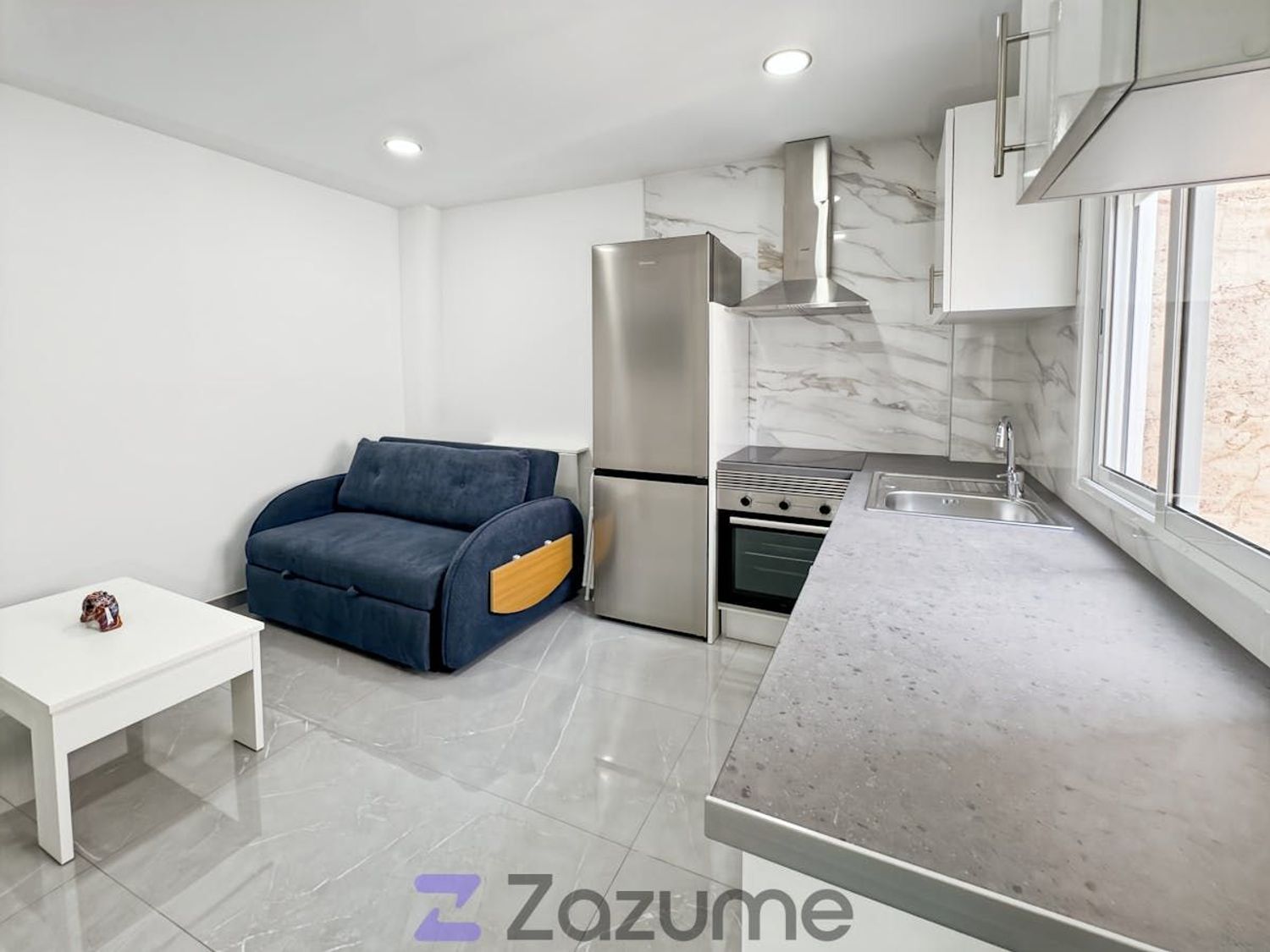 Estudio en Calle Alcalá Galiano - Foto 2