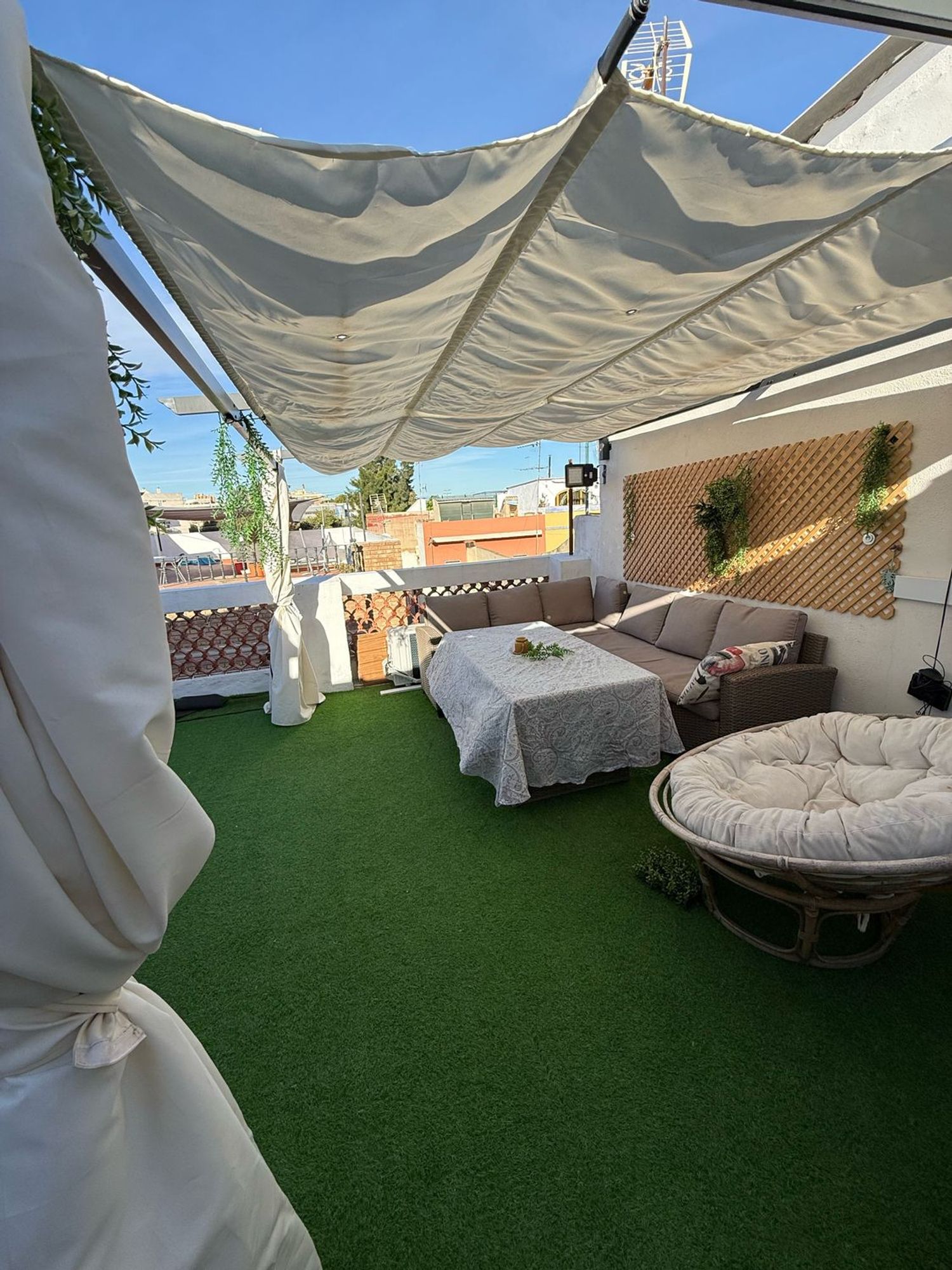 Chalet adosado en calle de Sant Roc, 15 - Foto 1
