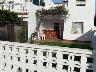 Casa adosada en  Urbanización Casas Andaluzas 55 - Foto 4