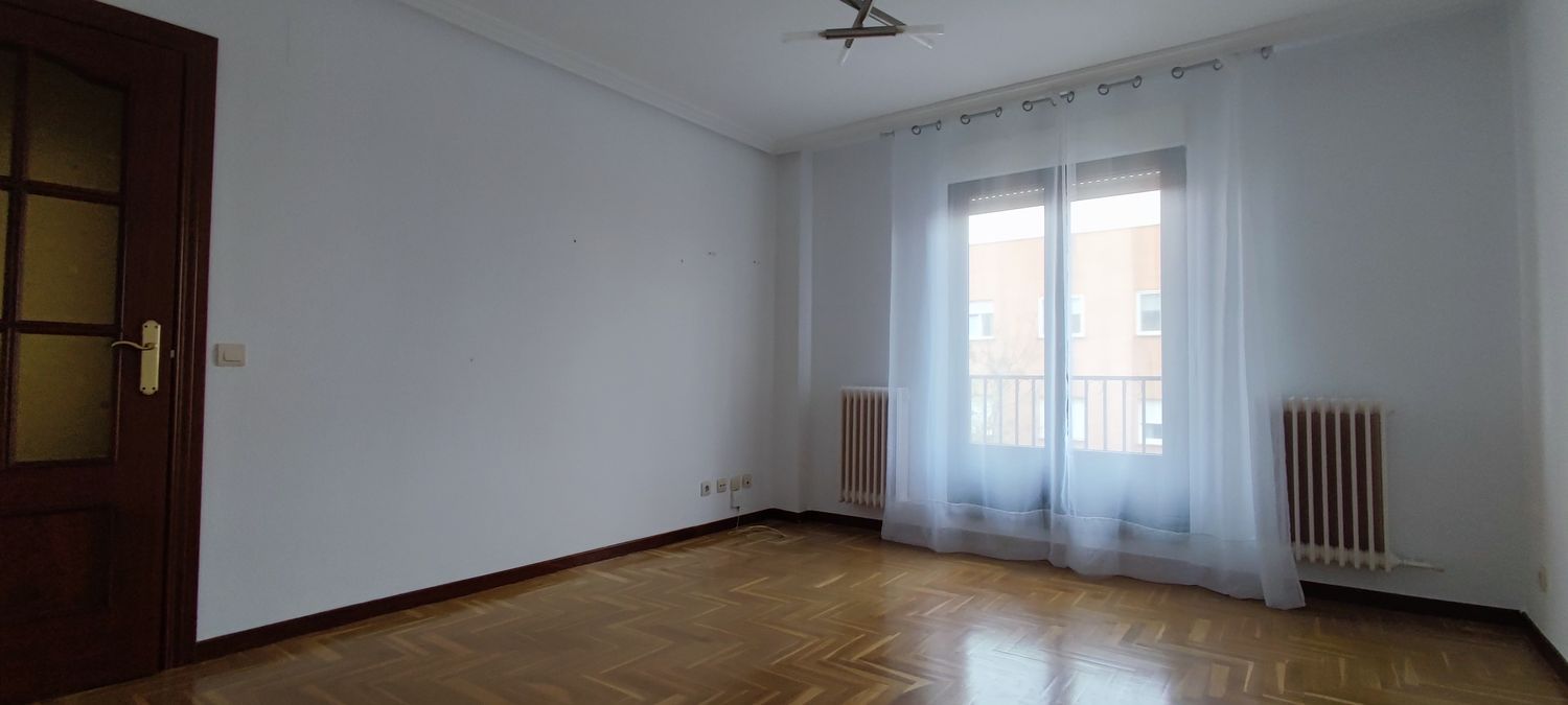Piso en Avenida Santiago Madrigal, 22, Puente Ladrillo, Puente Ladrillo - Foto 15