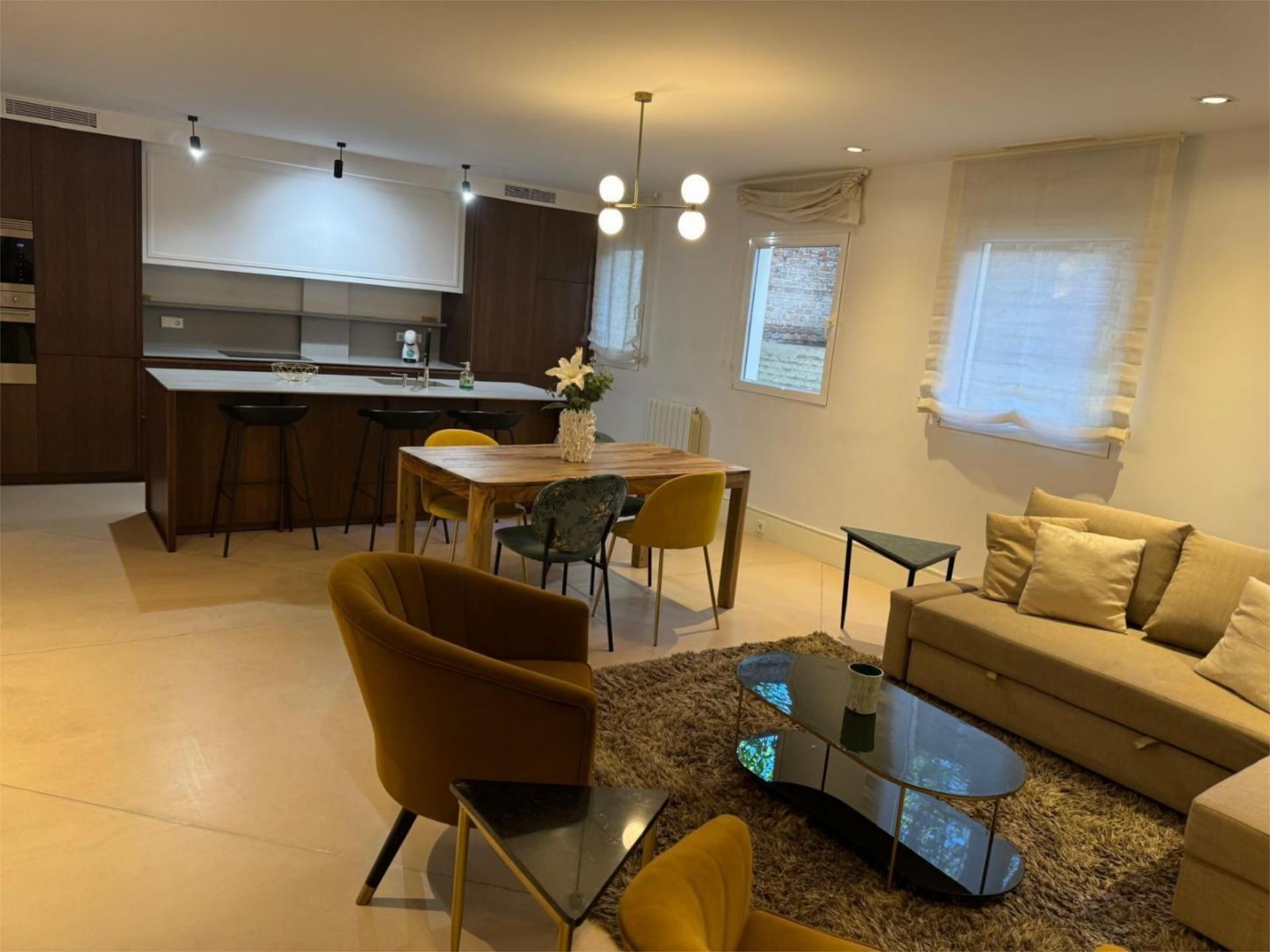 Piso en  Calle de Piamonte 5 - Foto 2