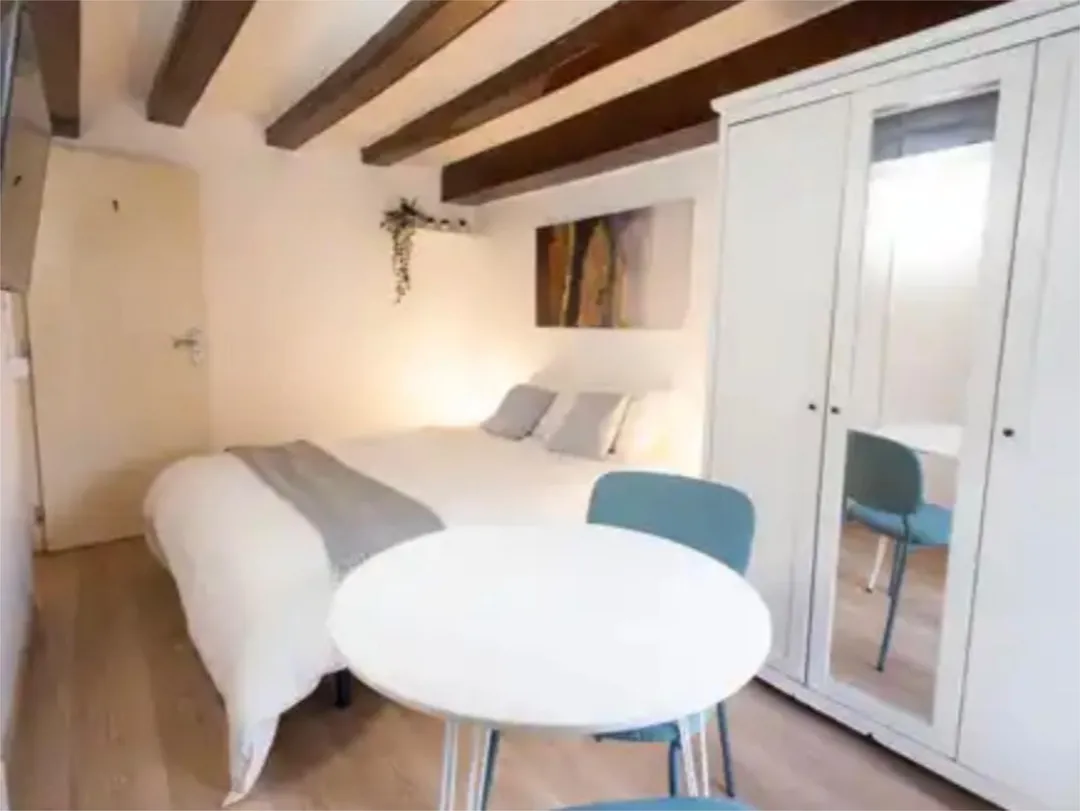 Piso en  Carrer de Sant Pere Més Baix 28 - Foto 10