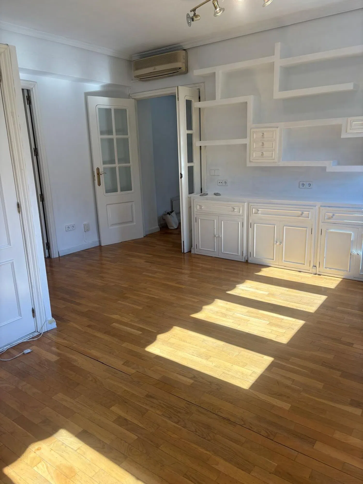 Piso en calle de Colombia, 33 - Foto 2