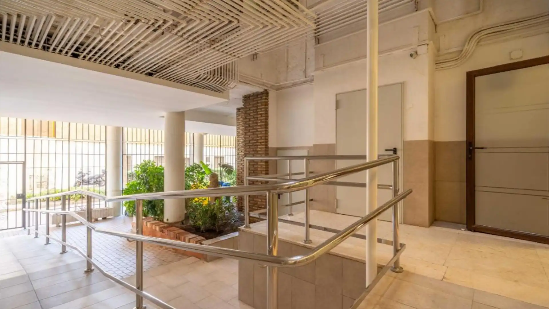 Piso en  Calle Pintor Guerrero del Castillo 2 - Foto 12