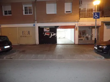 Local comercial en Arenys de Mar - Foto 1