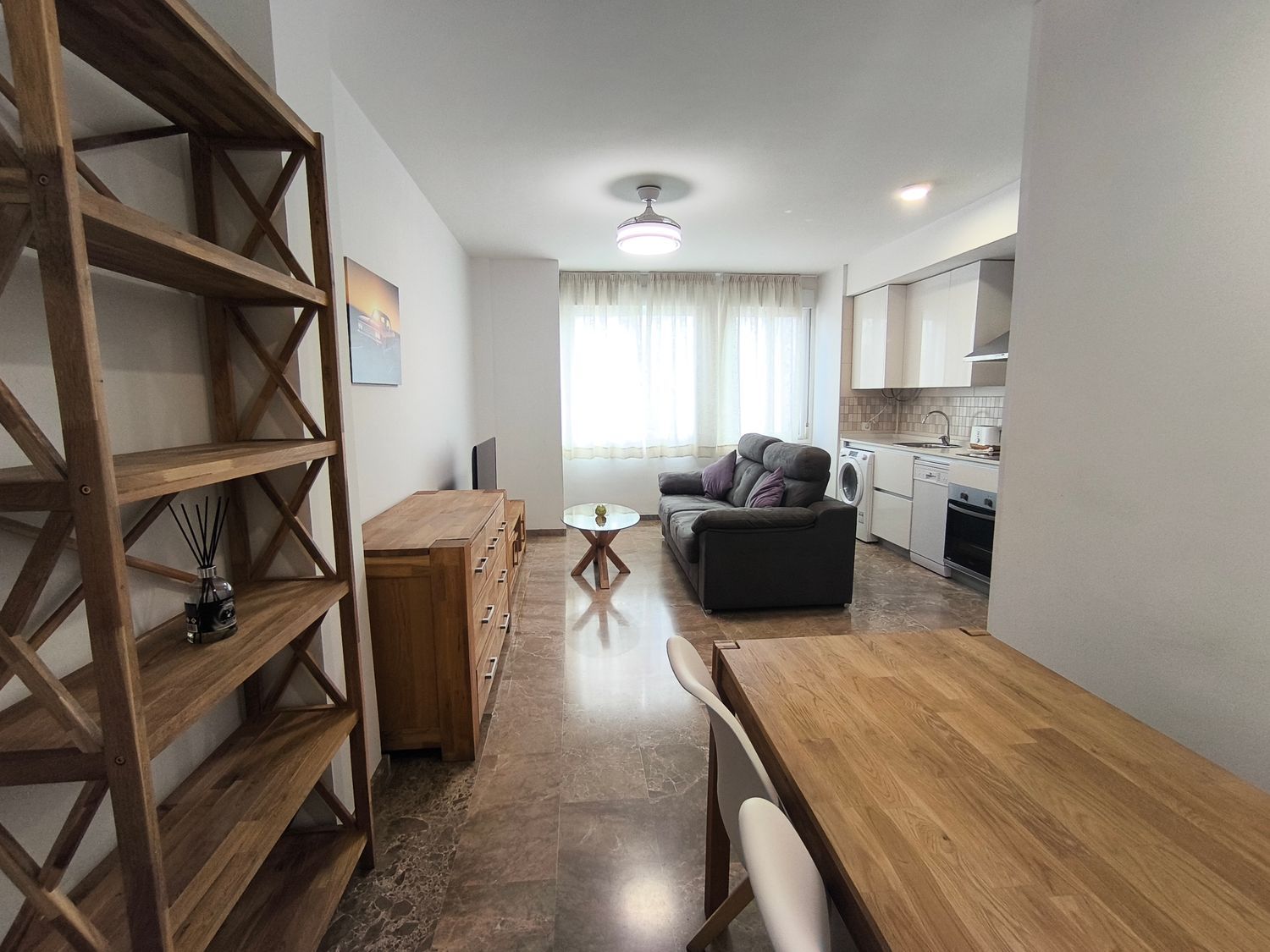 Piso en calle Cobo de Guzmán, 23 - Foto 2