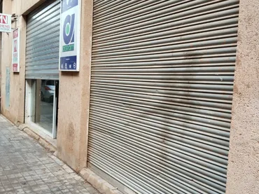 Local comercial en Catarroja - Foto 1