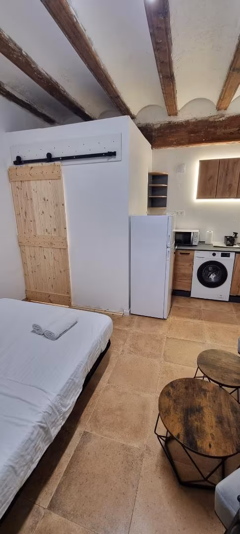 Estudio en  Carrer del Bisbe 6 - Foto 2