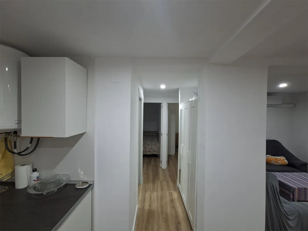 Piso en  Pasaje Marino Luis Córdoba Arce 2-12 - Foto 4