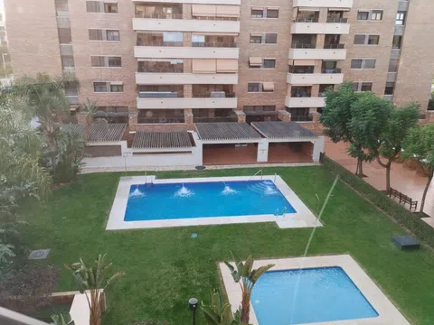 Piso en calle Bailarina Anna Pavlova, 6