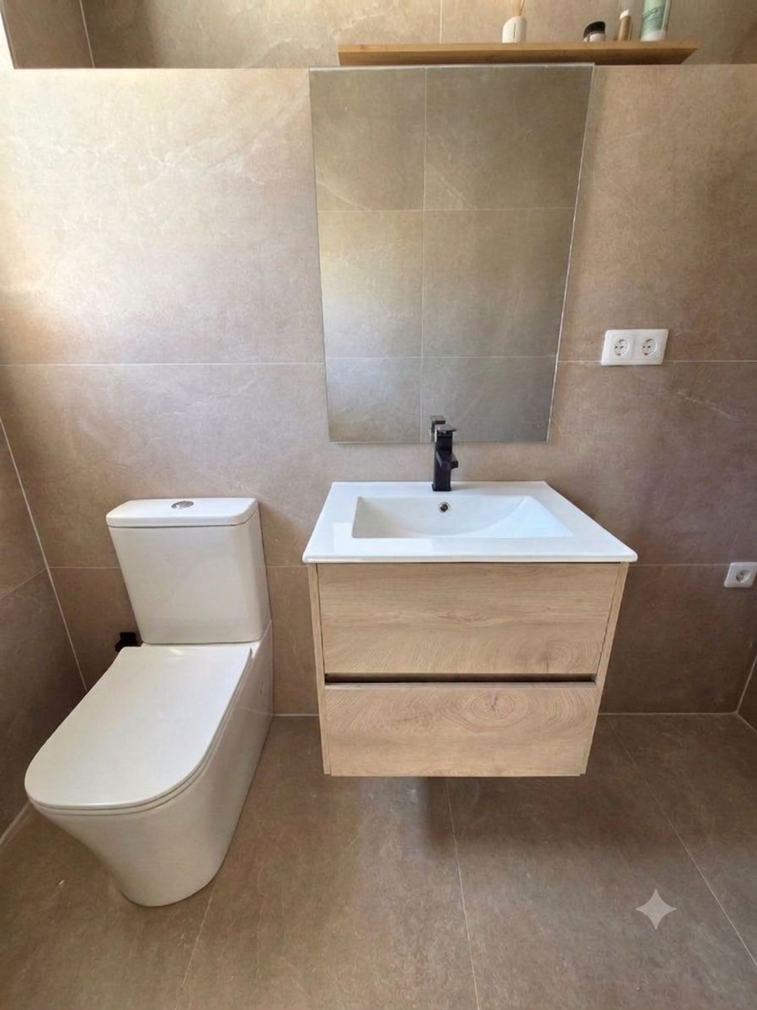 Chalet pareado en Avenida dels Hostalets, 32, Zona Alta - Foto 3