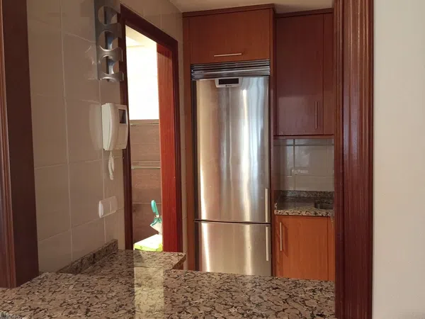 Piso en Barrio Camelias - Pi y Margall - Foto 3