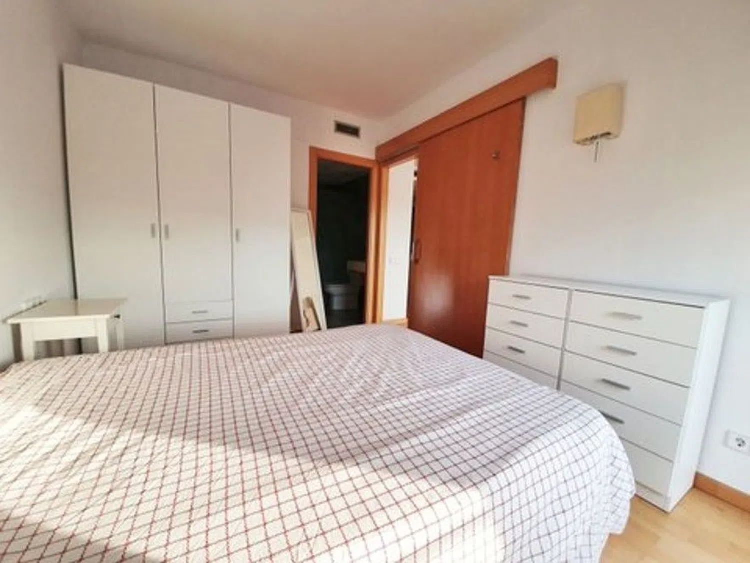 Piso en calle d'Homer, 43 - Foto 8