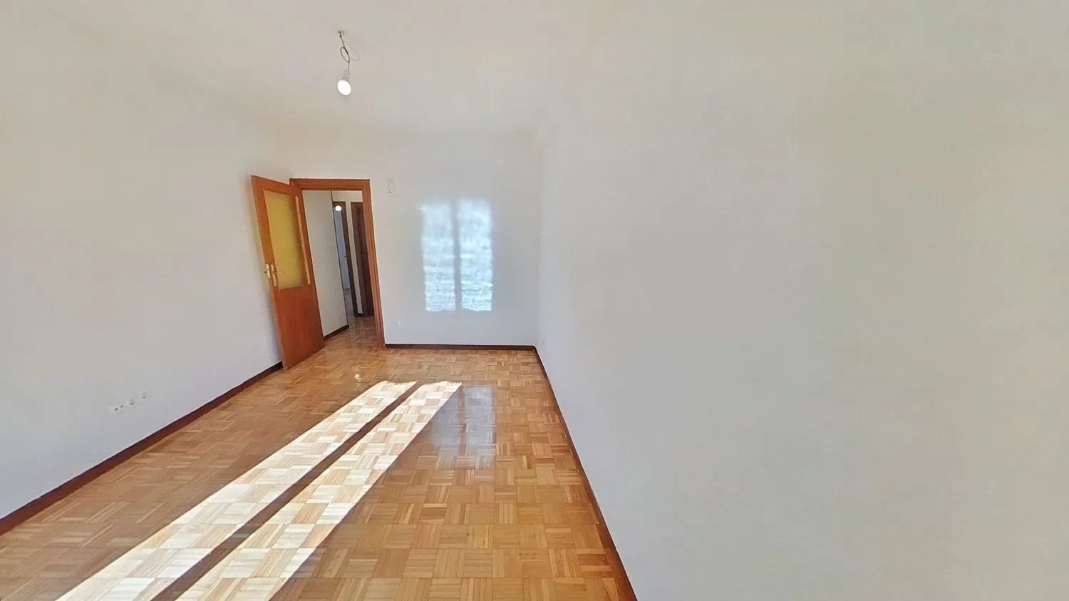 Piso en Barrio Zofío - Foto 7