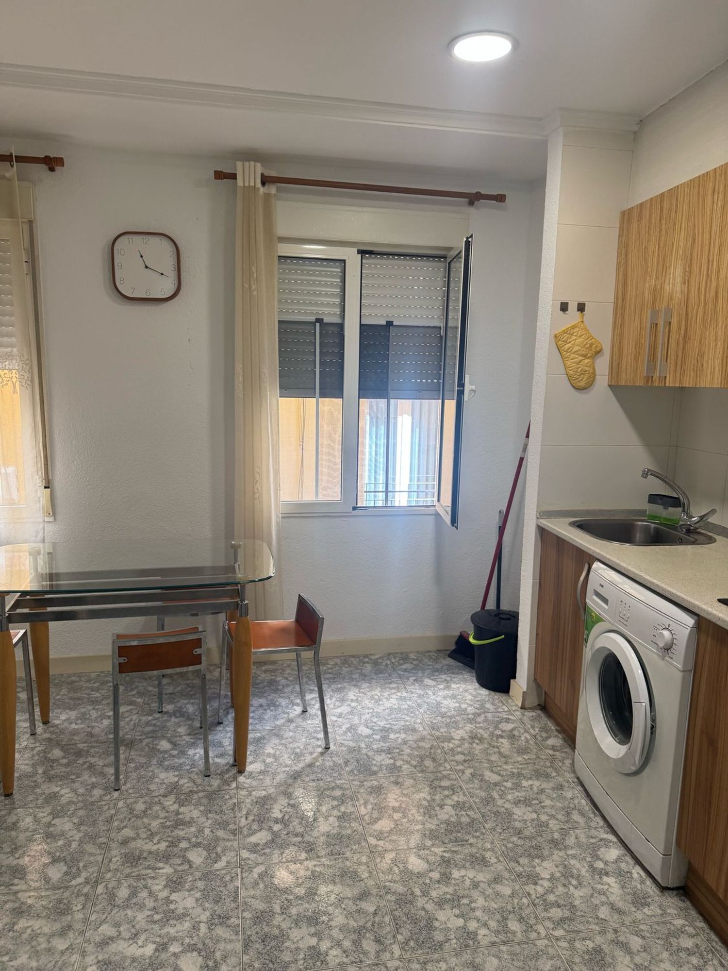 Estudio en calle Sant Josep, 6 - Foto 4