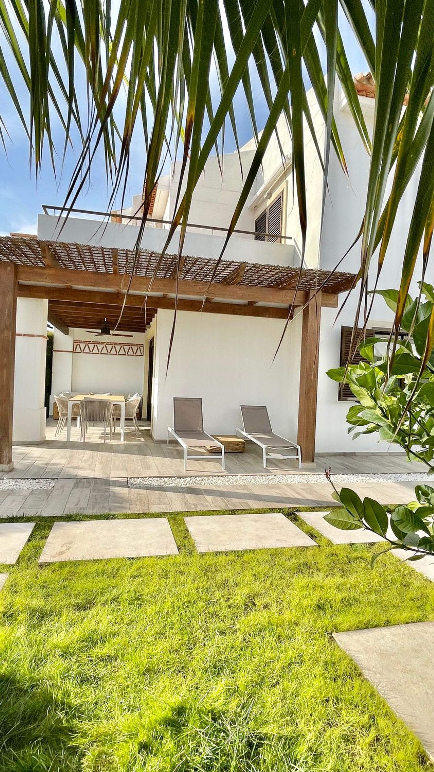 Chalet pareado en calle Lisboa, 5 - Foto 1