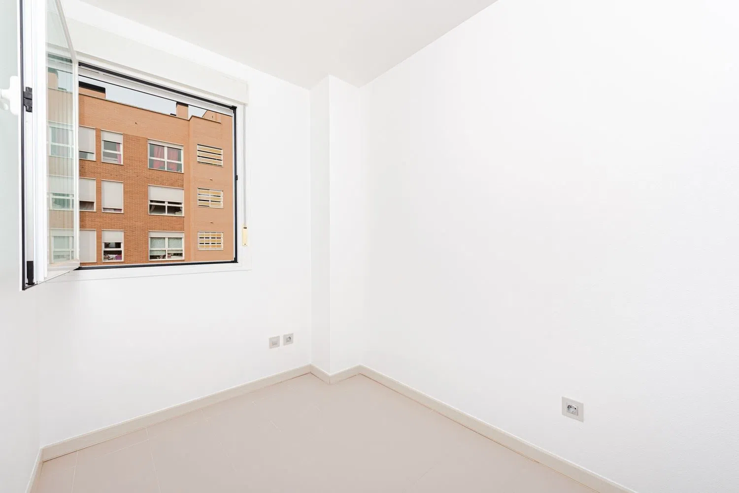 Piso en calle del Talgo - Foto 8